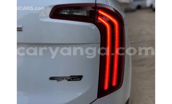 Nunua Imported Kia Carens White Gari ndani ya Import - Dubai nchini Malawi Nunua Imported Kia Carens White Gari ndani ya Import - Dubai nchini Malawi