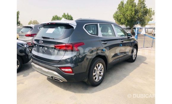 Nunua Imported Hyundai Santa Fe Green Gari ndani ya Import - Dubai nchini Malawi Nunua Imported Hyundai Santa Fe Green Gari ndani ya Import - Dubai nchini Malawi