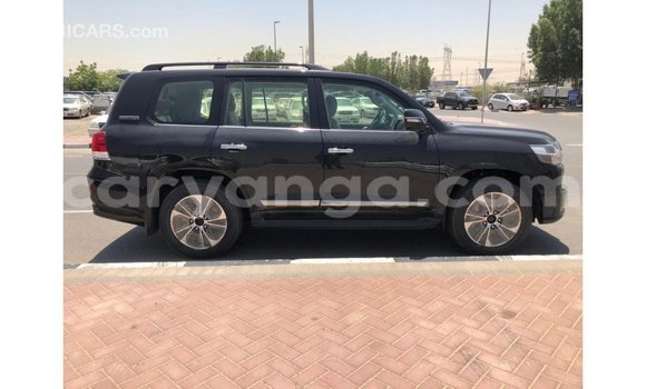 Nunua Imported Toyota Land Cruiser Black Gari ndani ya Import - Dubai nchini Malawi Nunua Imported Toyota Land Cruiser Black Gari ndani ya Import - Dubai nchini Malawi