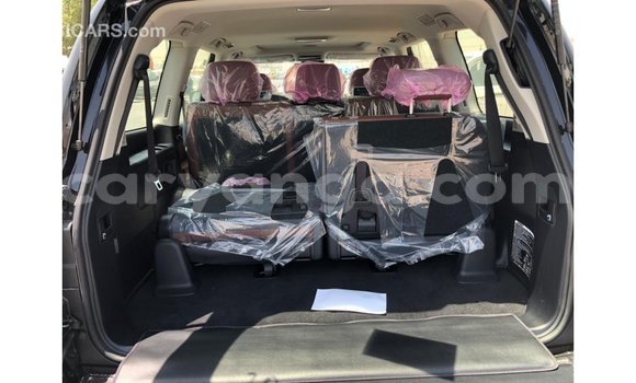 Nunua Imported Toyota Land Cruiser Black Gari ndani ya Import - Dubai nchini Malawi Nunua Imported Toyota Land Cruiser Black Gari ndani ya Import - Dubai nchini Malawi