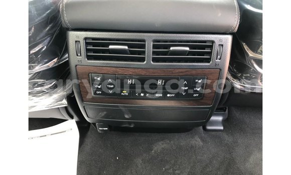 Nunua Imported Toyota Land Cruiser Black Gari ndani ya Import - Dubai nchini Malawi Nunua Imported Toyota Land Cruiser Black Gari ndani ya Import - Dubai nchini Malawi