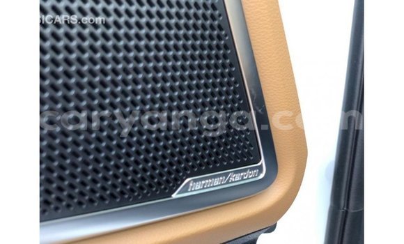 Buy Import Kia Carens White Car in Import - Dubai in Malawi Buy Import Kia Carens White Car in Import - Dubai in Malawi