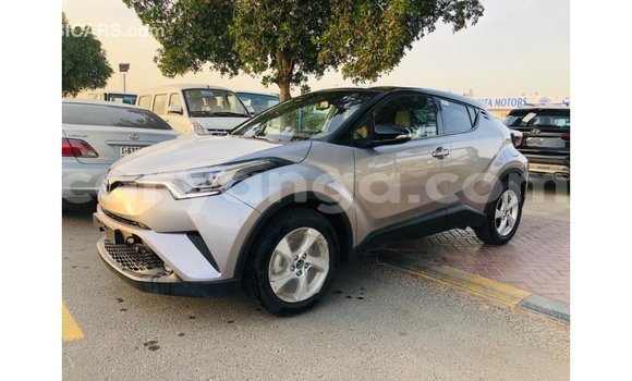 Acheter Import Voiture Toyota C-HR Autre à Import - Dubai, Malawi Acheter Import Voiture Toyota C-HR Autre à Import - Dubai, Malawi