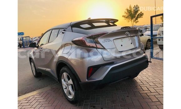 Acheter Import Voiture Toyota C-HR Autre à Import - Dubai, Malawi Acheter Import Voiture Toyota C-HR Autre à Import - Dubai, Malawi
