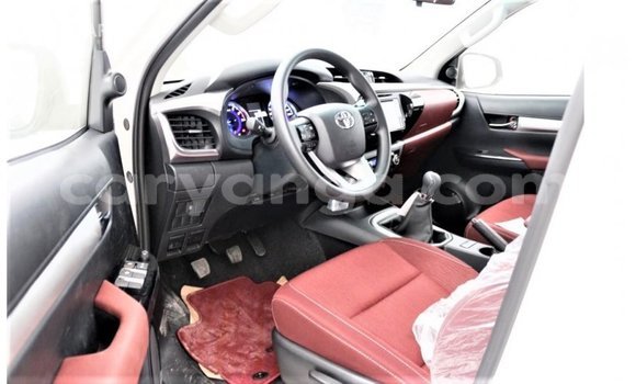 Buy Import Toyota Hilux White Car in Import - Dubai in Malawi Buy Import Toyota Hilux White Car in Import - Dubai in Malawi