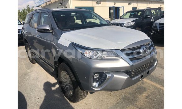 Nunua Imported Toyota Fortuner Other Gari ndani ya Import - Dubai nchini Malawi Nunua Imported Toyota Fortuner Other Gari ndani ya Import - Dubai nchini Malawi