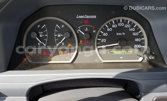 Buy Import Toyota Land Cruiser White Car in Import - Dubai in Malawi Buy Import Toyota Land Cruiser White Car in Import - Dubai in Malawi