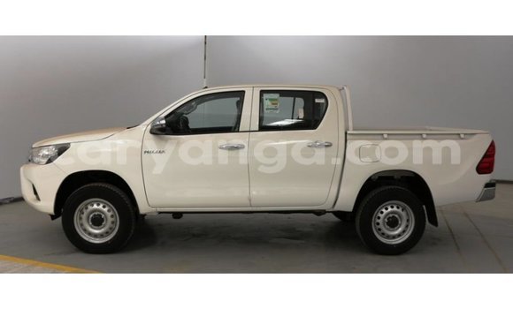 Buy Import Toyota Hilux White Car in Import - Dubai in Malawi Buy Import Toyota Hilux White Car in Import - Dubai in Malawi