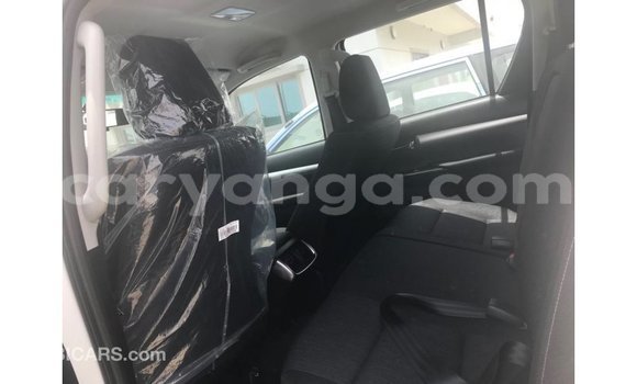 Buy Import Toyota Hilux White Car in Import - Dubai in Malawi Buy Import Toyota Hilux White Car in Import - Dubai in Malawi