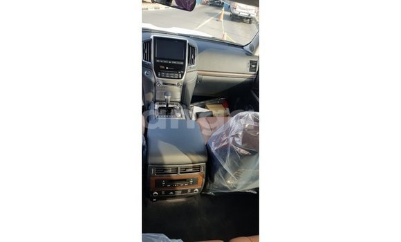 Buy Import Toyota Land Cruiser Black Car in Import - Dubai in Malawi Buy Import Toyota Land Cruiser Black Car in Import - Dubai in Malawi