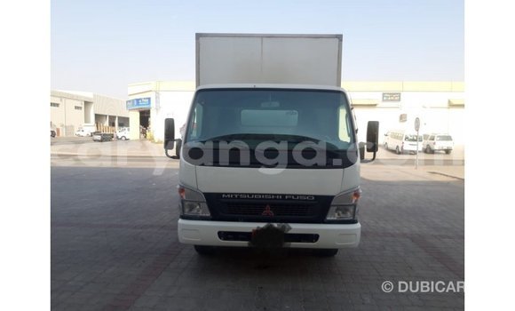 Nunua Imported Mitsubishi Canter White Gari ndani ya Import - Dubai nchini Malawi Nunua Imported Mitsubishi Canter White Gari ndani ya Import - Dubai nchini Malawi
