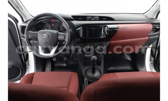 Buy Import Toyota Hilux White Car in Import - Dubai in Malawi Buy Import Toyota Hilux White Car in Import - Dubai in Malawi
