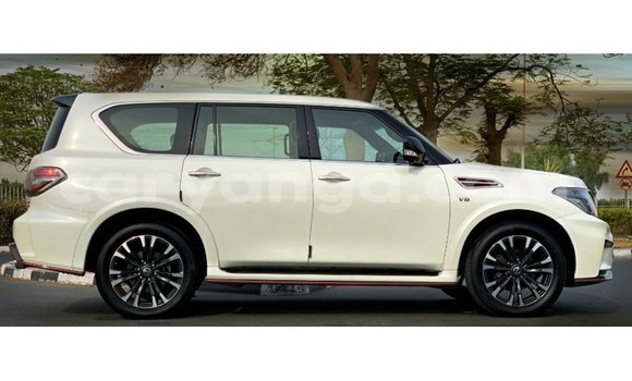 Buy Import Nissan Patrol White Car in Import - Dubai in Malawi Buy Import Nissan Patrol White Car in Import - Dubai in Malawi