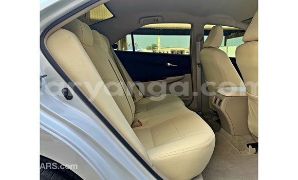 Buy Import Toyota Camry White Car in Import - Dubai in Malawi Buy Import Toyota Camry White Car in Import - Dubai in Malawi