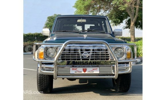 Buy Import Nissan Patrol Blue Car in Import - Dubai in Malawi Buy Import Nissan Patrol Blue Car in Import - Dubai in Malawi