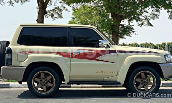 Buy Import Nissan Patrol Beige Car in Import - Dubai in Malawi Buy Import Nissan Patrol Beige Car in Import - Dubai in Malawi