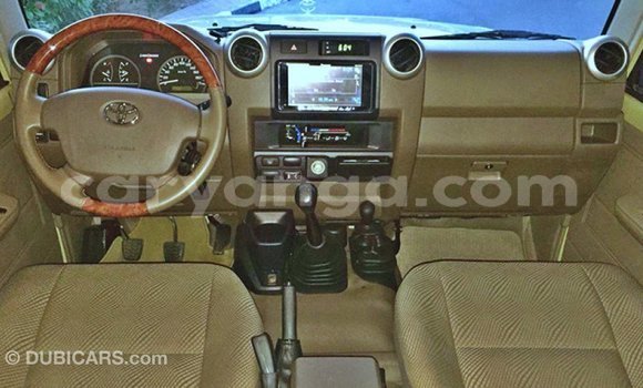 Buy Import Toyota Land Cruiser Beige Car in Import - Dubai in Malawi Buy Import Toyota Land Cruiser Beige Car in Import - Dubai in Malawi