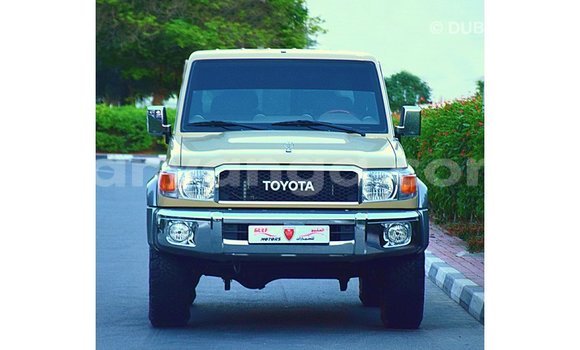 Buy Import Toyota Land Cruiser Beige Car in Import - Dubai in Malawi Buy Import Toyota Land Cruiser Beige Car in Import - Dubai in Malawi