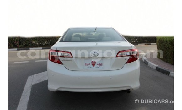Buy Import Toyota Camry White Car in Import - Dubai in Malawi Buy Import Toyota Camry White Car in Import - Dubai in Malawi