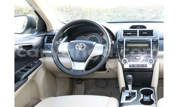 Buy Import Toyota Camry White Car in Import - Dubai in Malawi Buy Import Toyota Camry White Car in Import - Dubai in Malawi