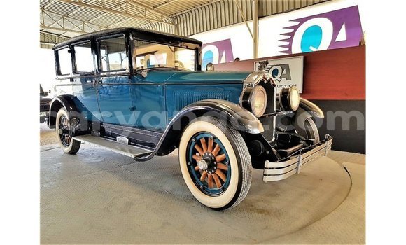 Buy Import Buick Electra Blue Car in Import - Dubai in Malawi