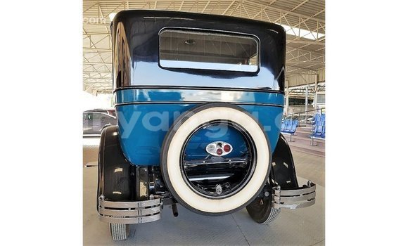 Nunua Imported Buick Electra Blue Gari ndani ya Import - Dubai nchini Malawi Nunua Imported Buick Electra Blue Gari ndani ya Import - Dubai nchini Malawi