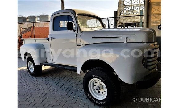 Nunua Imported Ford AEV AMBULANCE White Lori ndani ya Import - Dubai nchini Malawi Nunua Imported Ford AEV AMBULANCE White Lori ndani ya Import - Dubai nchini Malawi
