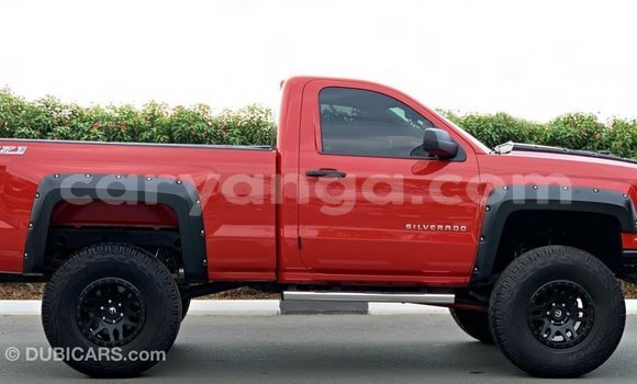 Acheter Import Voiture Chevrolet Silverado Rouge à Import - Dubai, Malawi Acheter Import Voiture Chevrolet Silverado Rouge à Import - Dubai, Malawi