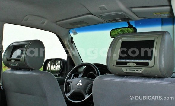 Buy Import Mitsubishi Pajero Brown Car in Import - Dubai in Malawi Buy Import Mitsubishi Pajero Brown Car in Import - Dubai in Malawi