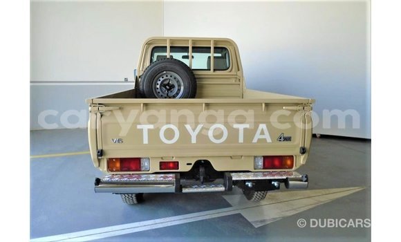 Buy Import Toyota Land Cruiser Beige Car in Import - Dubai in Malawi Buy Import Toyota Land Cruiser Beige Car in Import - Dubai in Malawi