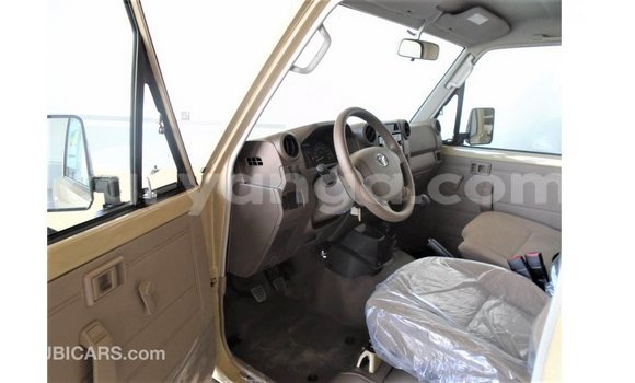 Buy Import Toyota Land Cruiser Beige Car in Import - Dubai in Malawi Buy Import Toyota Land Cruiser Beige Car in Import - Dubai in Malawi