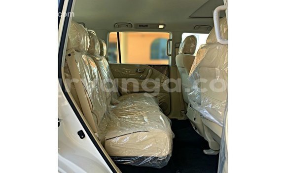 Buy Import Nissan Patrol White Car in Import - Dubai in Malawi Buy Import Nissan Patrol White Car in Import - Dubai in Malawi