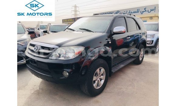 Nunua Imported Toyota Fortuner Black Gari ndani ya Import - Dubai nchini Malawi Nunua Imported Toyota Fortuner Black Gari ndani ya Import - Dubai nchini Malawi