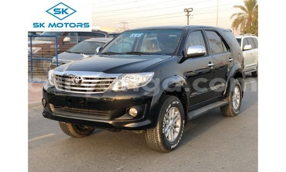 Nunua Imported Toyota Fortuner Black Gari ndani ya Import - Dubai nchini Malawi Nunua Imported Toyota Fortuner Black Gari ndani ya Import - Dubai nchini Malawi