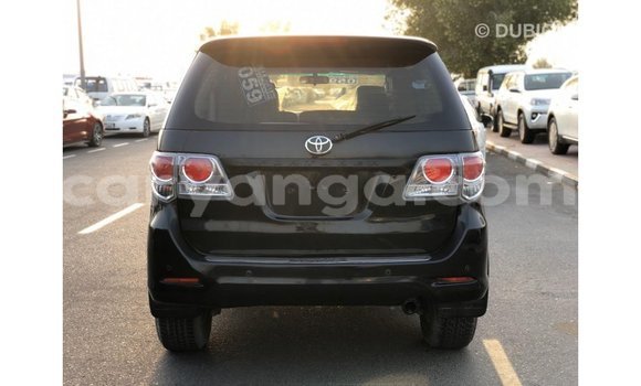 Nunua Imported Toyota Fortuner Black Gari ndani ya Import - Dubai nchini Malawi Nunua Imported Toyota Fortuner Black Gari ndani ya Import - Dubai nchini Malawi