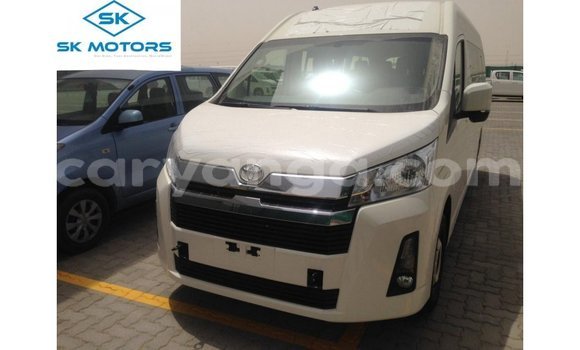Acheter Import Voiture Toyota Hiace Blanc à Import - Dubai, Malawi Acheter Import Voiture Toyota Hiace Blanc à Import - Dubai, Malawi
