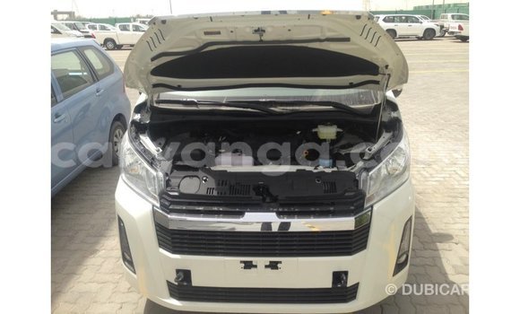 Acheter Import Voiture Toyota Hiace Blanc à Import - Dubai, Malawi Acheter Import Voiture Toyota Hiace Blanc à Import - Dubai, Malawi
