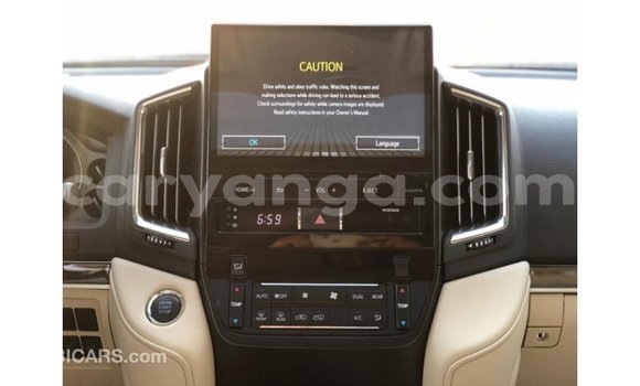 Nunua Imported Toyota Land Cruiser Black Gari ndani ya Import - Dubai nchini Malawi Nunua Imported Toyota Land Cruiser Black Gari ndani ya Import - Dubai nchini Malawi