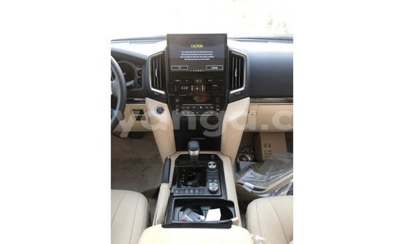 Nunua Imported Toyota Land Cruiser Black Gari ndani ya Import - Dubai nchini Malawi Nunua Imported Toyota Land Cruiser Black Gari ndani ya Import - Dubai nchini Malawi