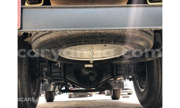 Nunua Imported Mitsubishi Canter White Gari ndani ya Import - Dubai nchini Malawi Nunua Imported Mitsubishi Canter White Gari ndani ya Import - Dubai nchini Malawi