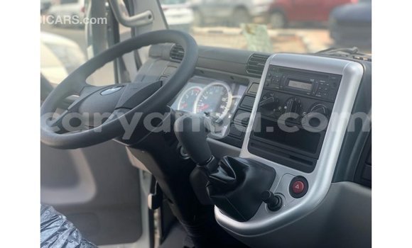 Nunua Imported Mitsubishi Canter White Gari ndani ya Import - Dubai nchini Malawi Nunua Imported Mitsubishi Canter White Gari ndani ya Import - Dubai nchini Malawi