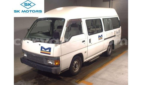 Nunua Imported Nissan Caravan White Gari ndani ya Import - Dubai nchini Malawi Nunua Imported Nissan Caravan White Gari ndani ya Import - Dubai nchini Malawi