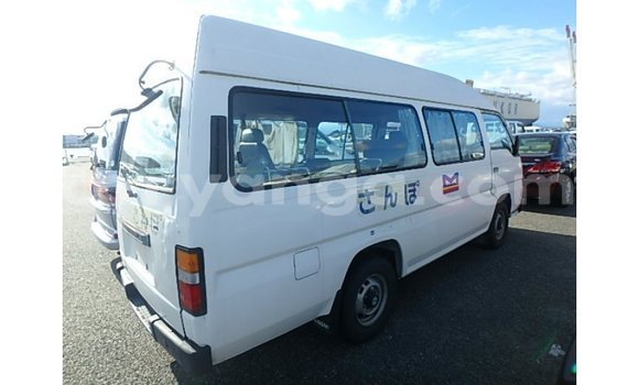 Nunua Imported Nissan Caravan White Gari ndani ya Import - Dubai nchini Malawi Nunua Imported Nissan Caravan White Gari ndani ya Import - Dubai nchini Malawi