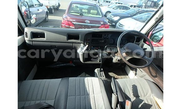 Nunua Imported Nissan Caravan White Gari ndani ya Import - Dubai nchini Malawi Nunua Imported Nissan Caravan White Gari ndani ya Import - Dubai nchini Malawi