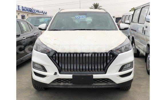 Nunua Imported Hyundai Tucson White Gari ndani ya Import - Dubai nchini Malawi Nunua Imported Hyundai Tucson White Gari ndani ya Import - Dubai nchini Malawi