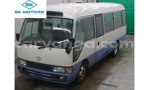 Acheter Import Voiture Toyota Coaster Blanc à Import - Dubai, Malawi Acheter Import Voiture Toyota Coaster Blanc à Import - Dubai, Malawi