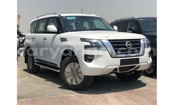 Acheter Import Voiture Nissan Patrol Blanc à Import - Dubai, Malawi Acheter Import Voiture Nissan Patrol Blanc à Import - Dubai, Malawi