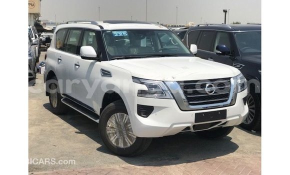 Buy Import Nissan Patrol White Car in Import - Dubai in Malawi Buy Import Nissan Patrol White Car in Import - Dubai in Malawi