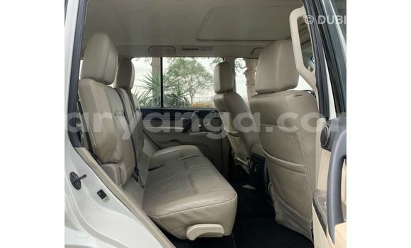 Buy Import Mitsubishi Pajero White Car in Import - Dubai in Malawi Buy Import Mitsubishi Pajero White Car in Import - Dubai in Malawi