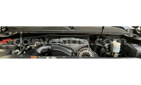 Acheter Import Voiture Chevrolet Suburban Noir à Import - Dubai, Malawi Acheter Import Voiture Chevrolet Suburban Noir à Import - Dubai, Malawi